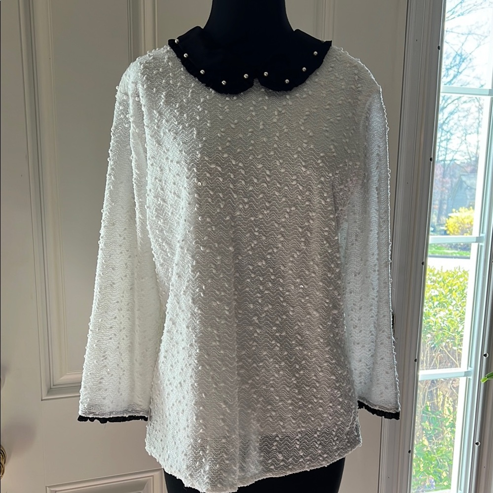 Elegant White Blouse with Black Collar